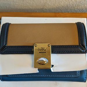 NEW! COACH Hutton Wallet In Colorblock In Blue In B4/lake Multi